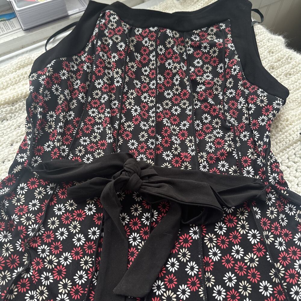 Perceptions New York Medium Dress Black/Red Floral Flow Light Fabric Summer Belt